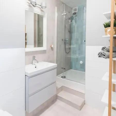 Close-central - Great Location - Cozy - Ogrodowa#2 *